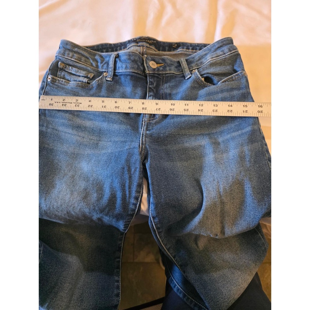 Lucky Brand Jeans Women's Blue Denim Straight Fit Casual  Size 8